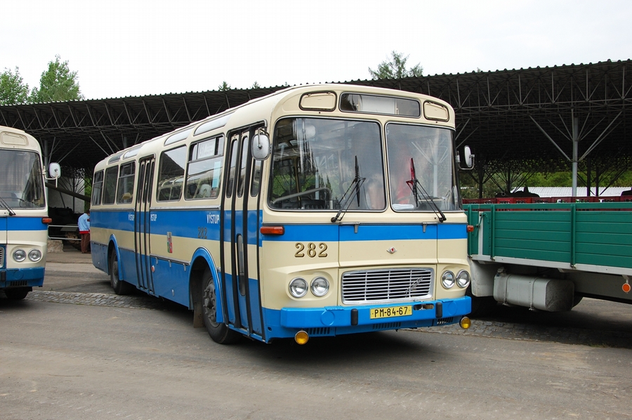 282